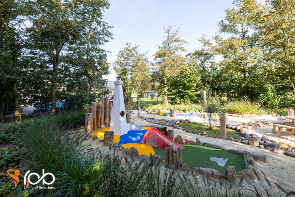 Mini golfbaan de bourgondier hulst